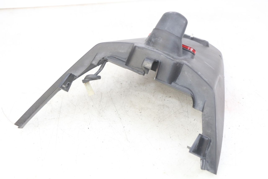 photo de GUARDABARROS TRASERO PEUGEOT SATELIS 125 (2006 - 2009) - Zoom estado de uso