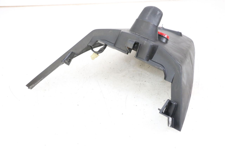 photo de GUARDABARROS TRASERO PEUGEOT SATELIS 125 (2010 - 2012) - Zoom estado de uso