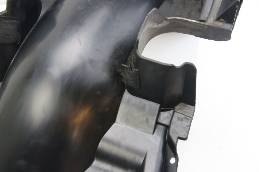 photo de GUARDABARROS TRASERO SUZUKI SIXTEEN 125 (2008 - 2010) - Inspección visual detallada