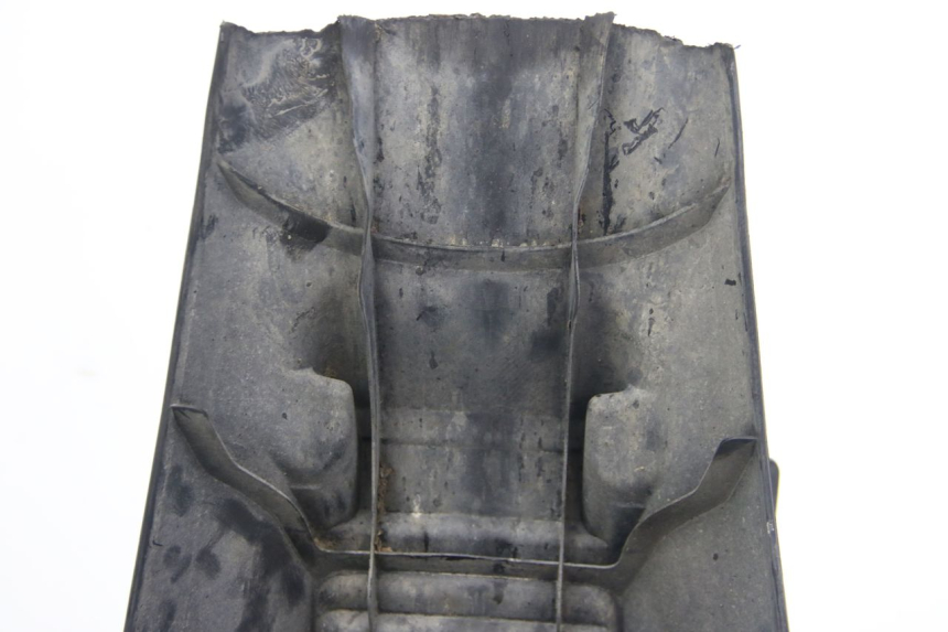 photo de GUARDABARROS TRASERO SUZUKI SIXTEEN 125 (2008 - 2010) - Perfil de la pieza de repuesto