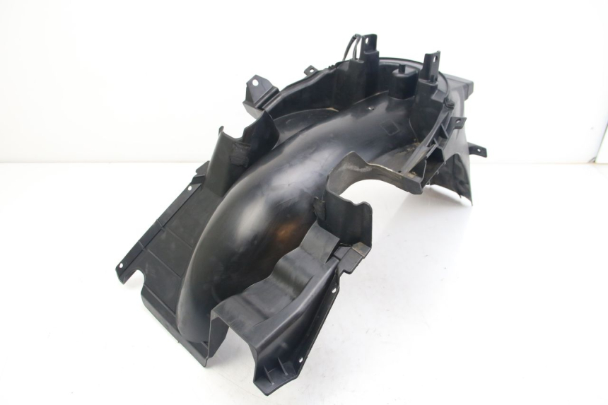 photo de GUARDABARROS TRASERO SUZUKI SIXTEEN 125 (2008 - 2010) - Zoom estado de uso