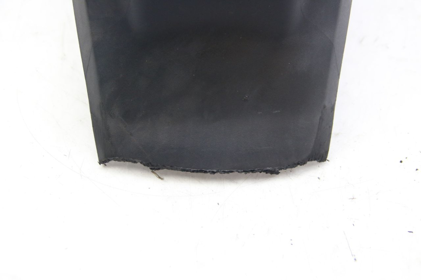 photo de GUARDABARROS TRASERO SUZUKI SIXTEEN 125 (2008 - 2010) - Recambio usado revisado