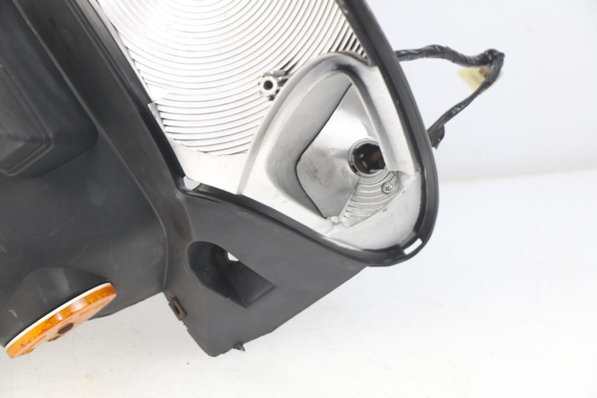 photo de ALETA TRASERA HONDA SJ BALI 50 (1996 - 1999) - Otra vista del artículo