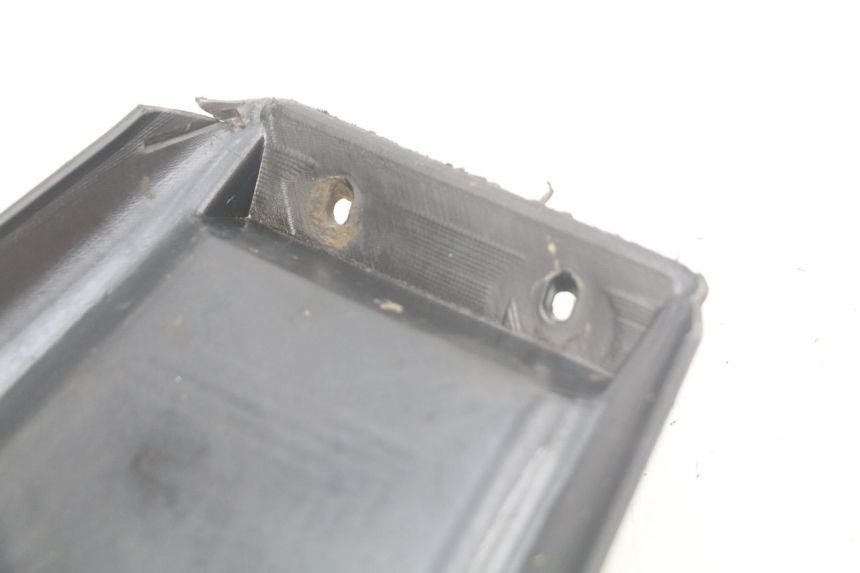 photo de GUARDABARROS TRASERO YAMAHA SLIDER NAKED 50 (2004 - 2018) - Otra perspectiva