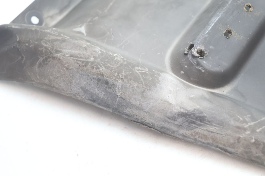 photo de ALETA TRASERA YAMAHA SLIDER 50 (1999 - 2004) - Detalle de la pieza