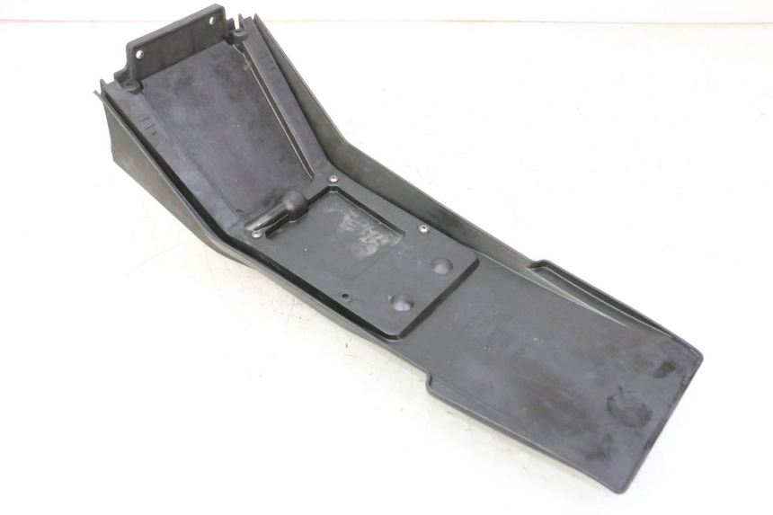 photo de GUARDABARROS TRASERO APRILIA SR R 2T LC 50 (2018 - 2021) - Zoom estado de uso