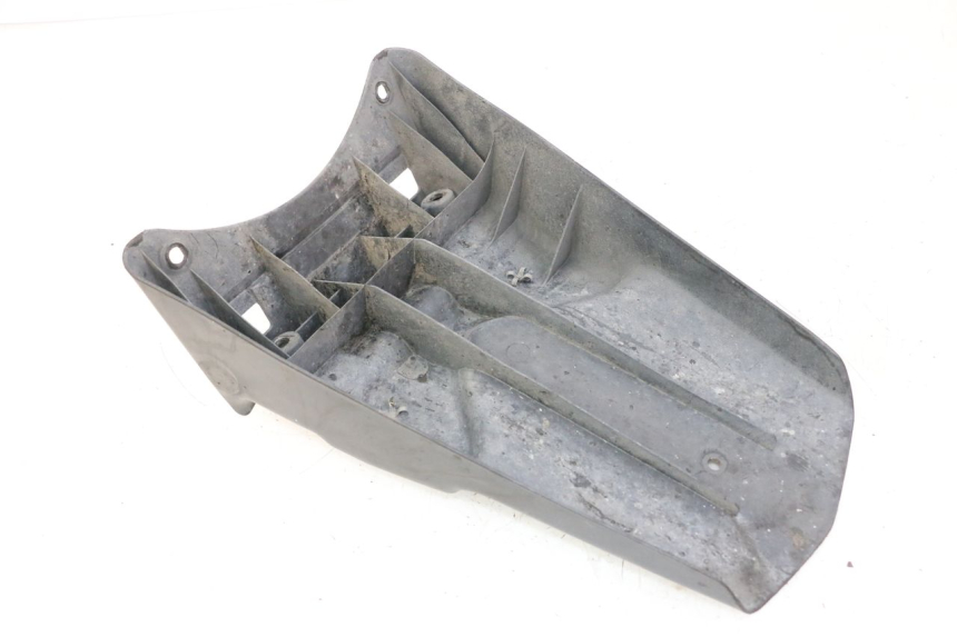 photo de ALETA TRASERA HONDA ST PAN EUROPEAN 1300 (2002 - 2013) - Zoom estado de uso