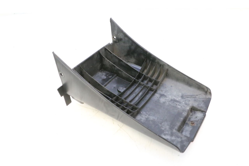 photo de ALETA TRASERA HONDA ST PAN EUROPEAN 1100 (1990 - 2002) - Zoom estado de uso