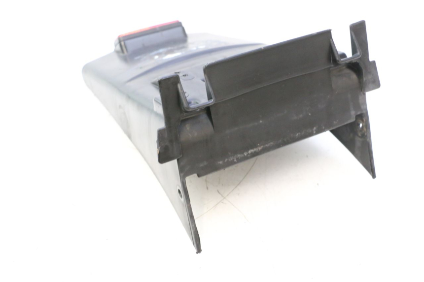 photo de ALETA TRASERA HONDA ST PAN EUROPEAN 1100 (1990 - 2002) - Primer plano técnico