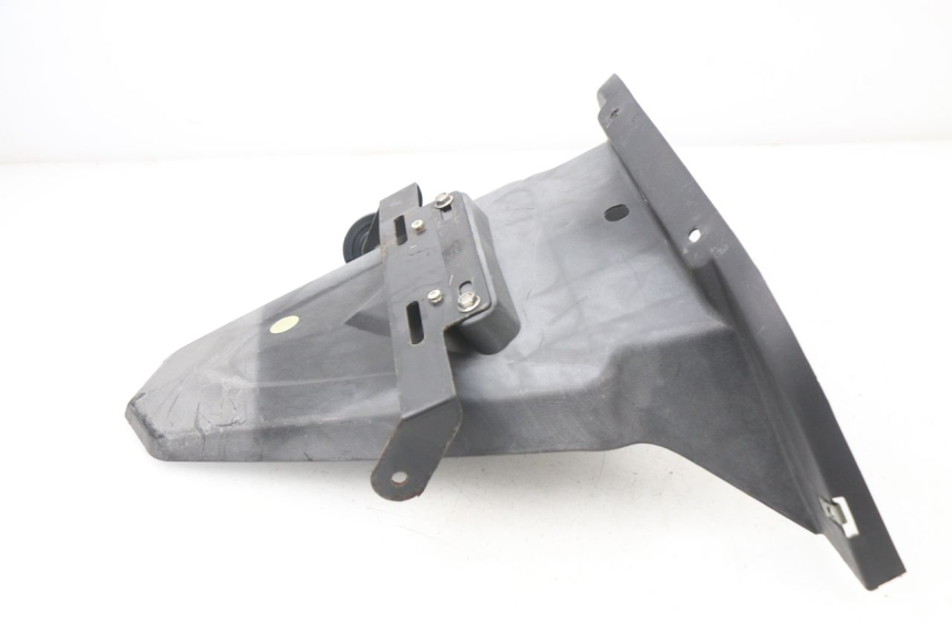 photo de ALETA TRASERA RAZZO STEED 125 (2012 - 2018) - Primer plano técnico