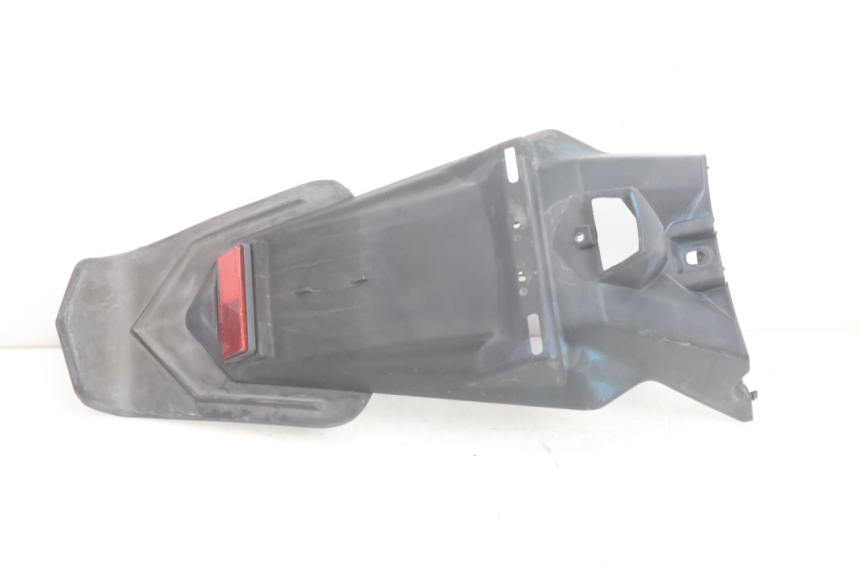 photo de ALETA TRASERA KYMCO SUPER 8 2T 50 (2007 - 2013) - Detalles de los puntos de fijación