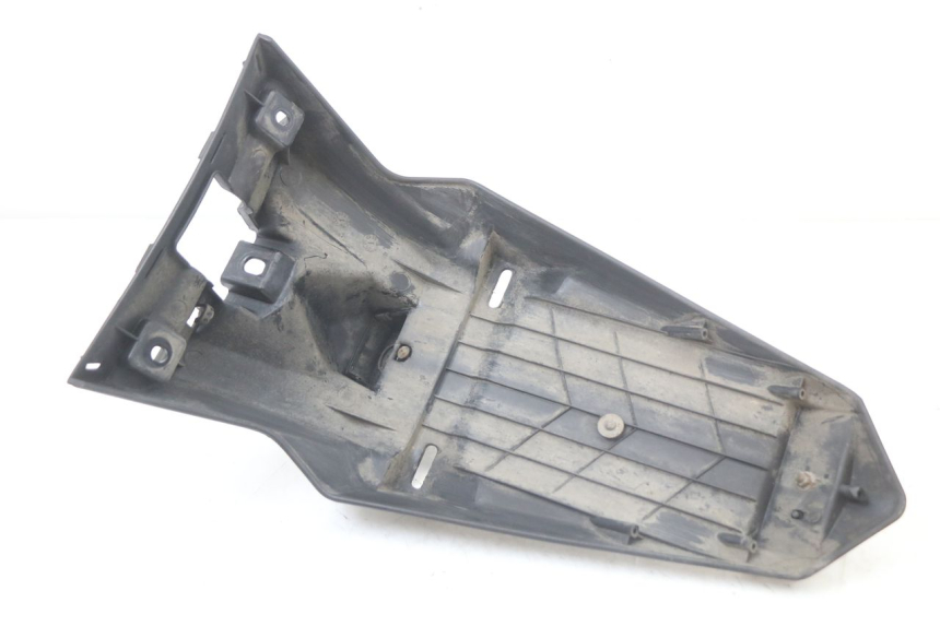 photo de ALETA TRASERA KYMCO SUPER 8 125 (2008 - 2015) - Estado de la superficie y material