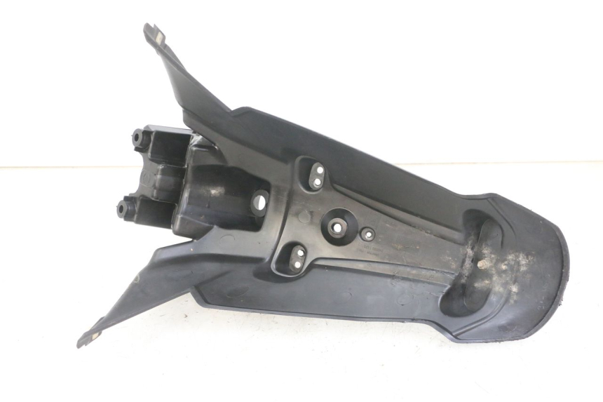 photo de GUARDABARROS TRASERO APRILIA SXR 50 (2021 - 2023) - Primer plano técnico