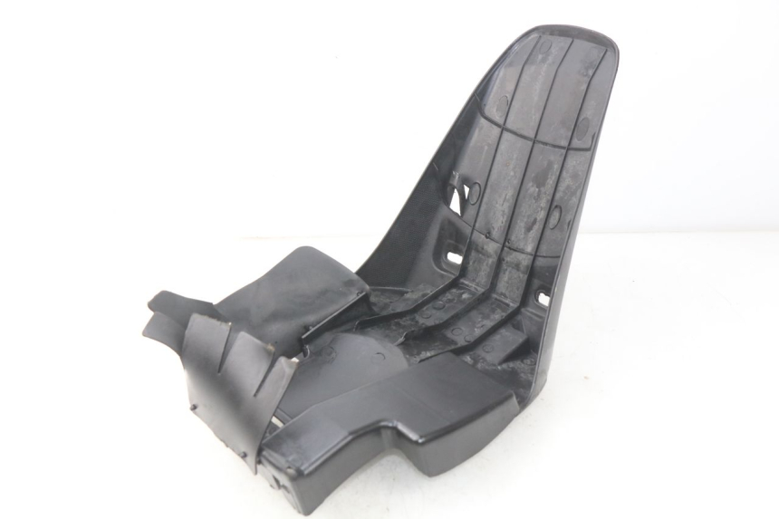 photo de ALETA TRASERA BAOTIAN TRAVEL SPIRIT 50 (2010 - 2012) - Zoom estado de uso