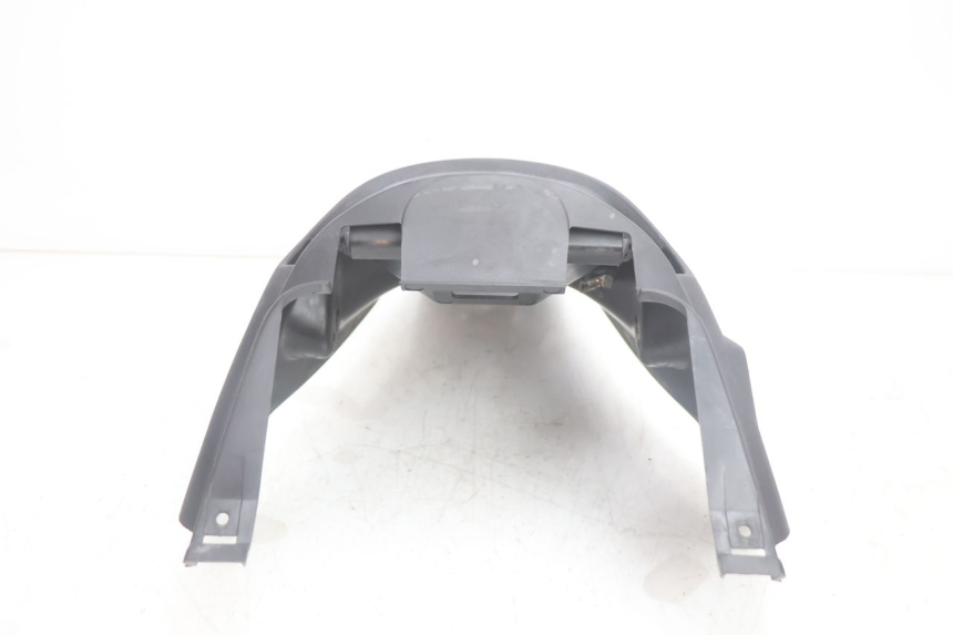 photo de ALETA TRASERA PEUGEOT TREKKER 50 (1995 - 2004) - Detalles de los puntos de fijación