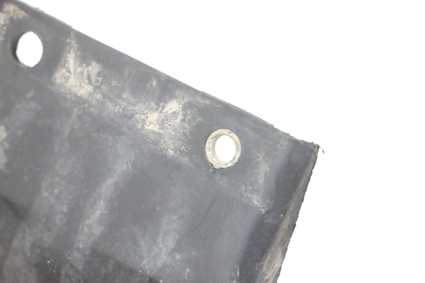 photo de ALETA TRASERA YAMAHA TTR 125 (2000 - 2020) - Detalle de la pieza