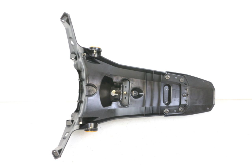 photo de ALETA TRASERA PEUGEOT TWEET 4T 50 (2023 - 2025) - Detalle de la pieza