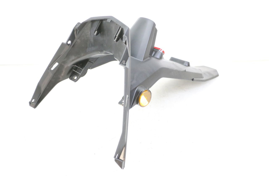 photo de ALETA TRASERA PEUGEOT TWEET 4T 50 (2023 - 2025) - Estado de la superficie y material