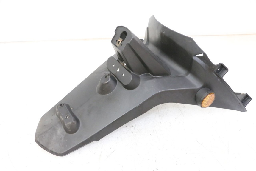 photo de ALETA TRASERA PEUGEOT TWEET PRO CARGO 50 (2018 - 2022) - Primer plano técnico