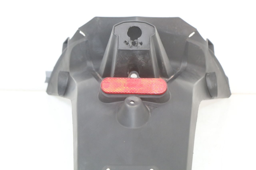 photo de ALETA TRASERA PEUGEOT TWEET 125 (2018 - 2021) - Otra perspectiva