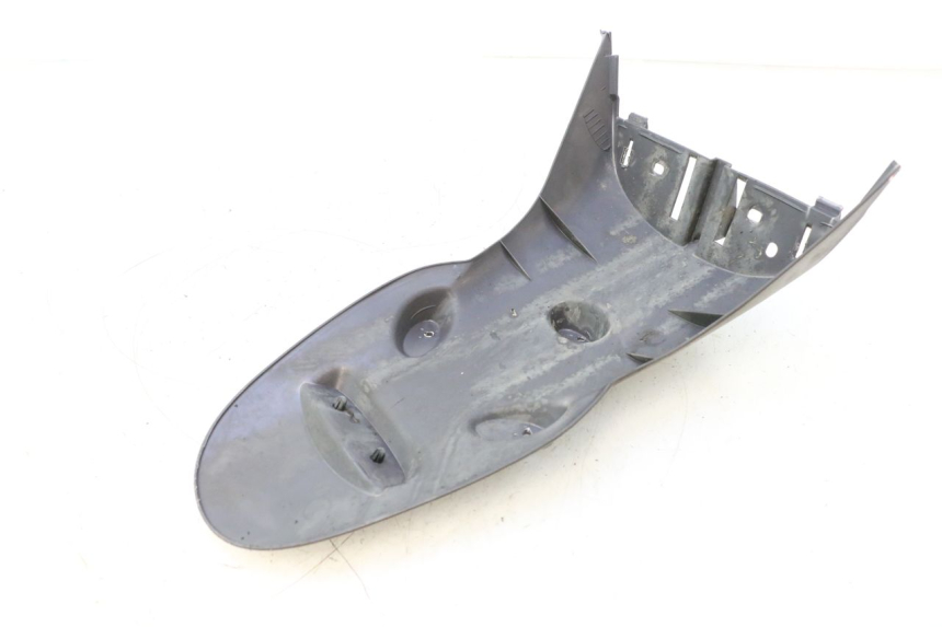 photo de ALETA TRASERA PEUGEOT VIVACITY 50 (1998 - 2003) - Detalle de la pieza