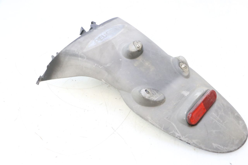 photo de ALETA TRASERA PEUGEOT VIVACITY 50 (1998 - 2003) - Primer plano técnico