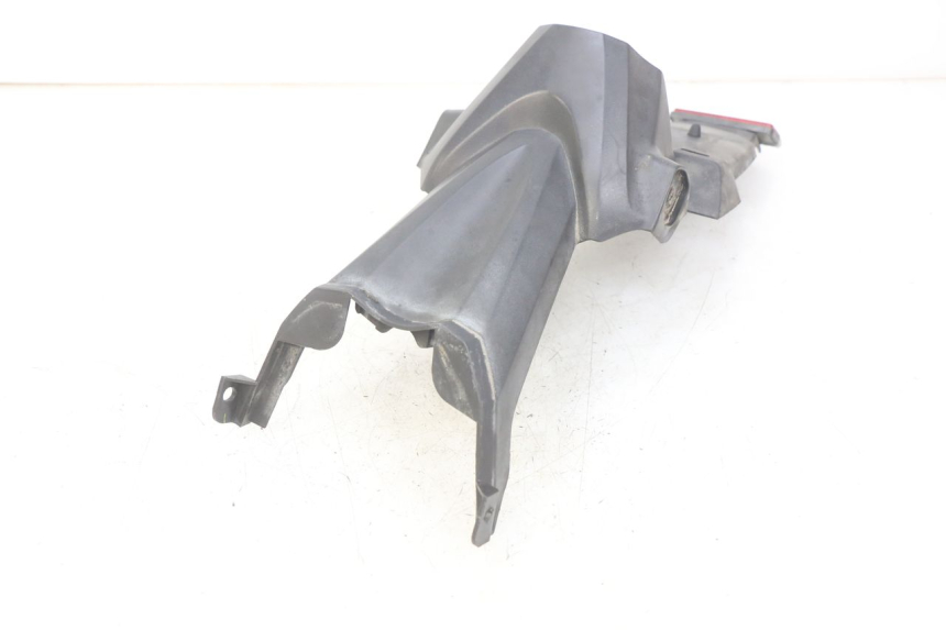 photo de GUARDABARROS TRASERO SYM WOLF SB 125 (2011 - 2018) - Otra perspectiva