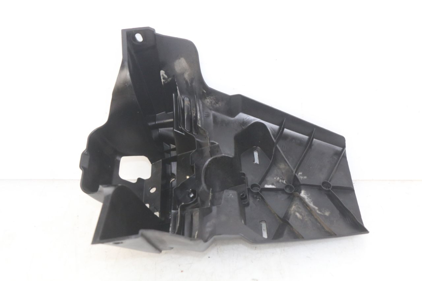 photo de GUARDABARROS TRASERO YAMAHA XMAX X-MAX 125 (2006 - 2009) - Zoom estado de uso