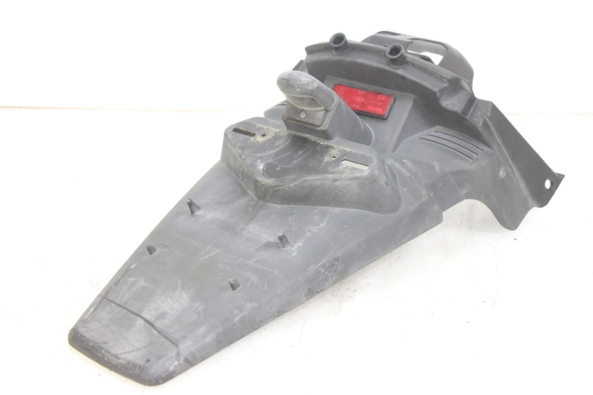 photo de GUARDABARROS TRASERO YAMAHA X-MAX XMAX 250 (2006 - 2009) - Primer plano técnico