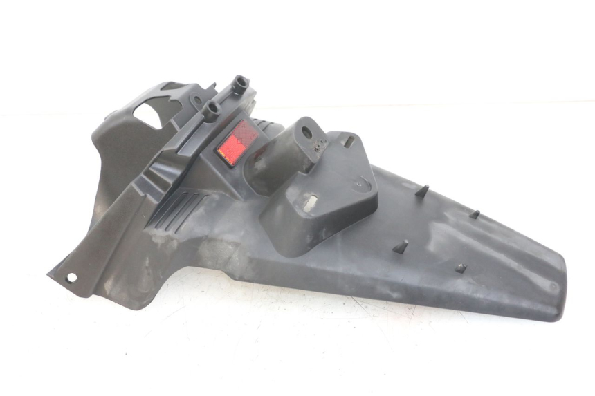 photo de GUARDABARROS TRASERO YAMAHA XMAX X-MAX 125 (2006 - 2009) - Primer plano técnico