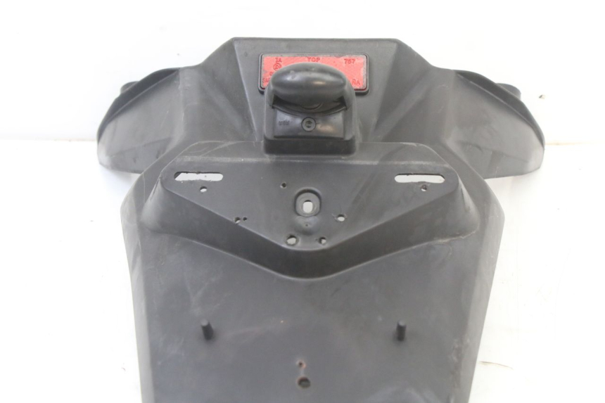 photo de GUARDABARROS TRASERO YAMAHA X-MAX XMAX 125 (2010 - 2013) - Primer plano técnico