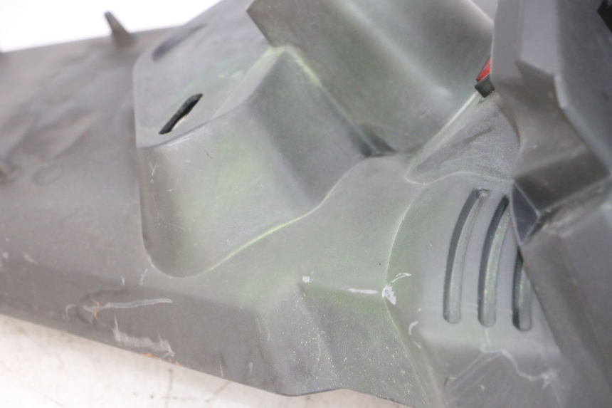 photo de GUARDABARROS TRASERO YAMAHA X-MAX XMAX 250 (2006 - 2009) - Vista general del producto