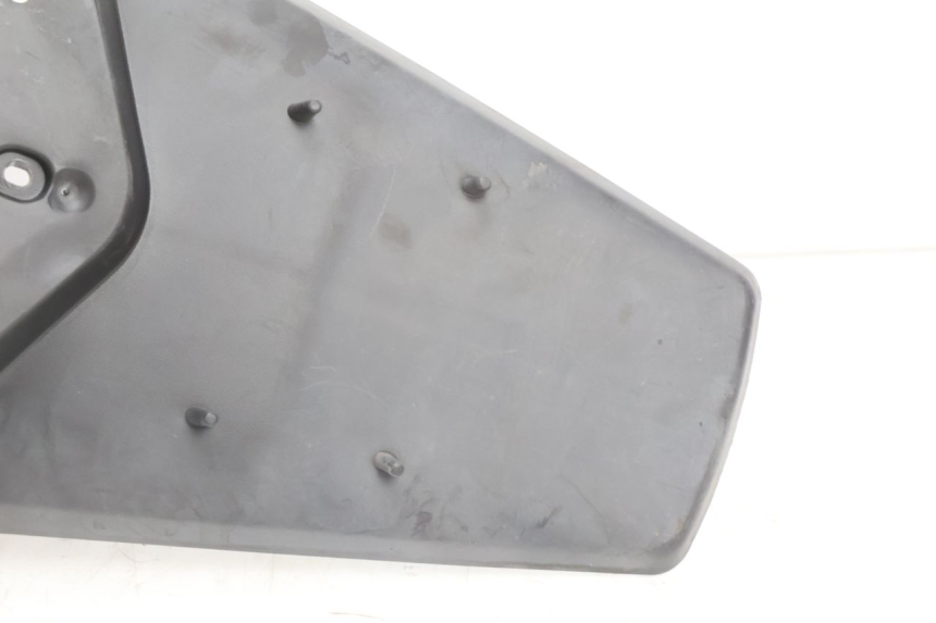photo de GUARDABARROS TRASERO YAMAHA X-MAX XMAX 125 (2010 - 2013) - Zoom estado de uso
