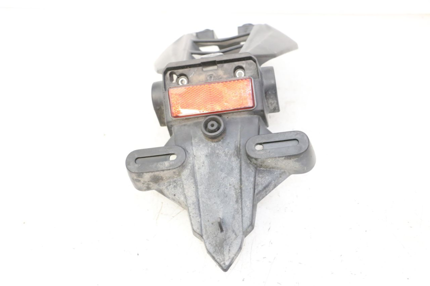 photo de ALETA TRASERA YAMAHA XJ6 ABS 600 (2008 - 2016) - Estado de la superficie y material