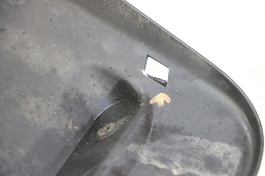 photo de ALETA TRASERA YAMAHA NEOS NEO'S 4T 50 (2008 - 2016) - Otra perspectiva