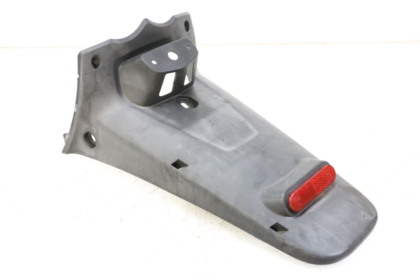 photo de ALETA TRASERA YAMAHA NEOS NEO'S 4T 50 (2008 - 2016) - Detalles de los puntos de fijación