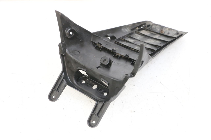 photo de ALETA TRASERA YAMAHA YN NEO'S 50 (1997 - 2004) - Zoom estado de uso