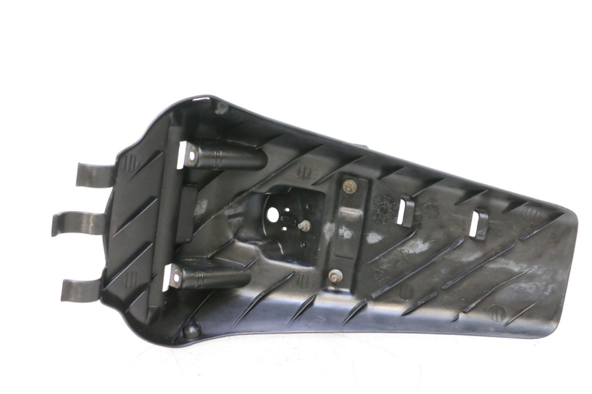 photo de ALETA TRASERA YAMAHA YP MAJESTY 125 (1998 - 2001) - Otra perspectiva