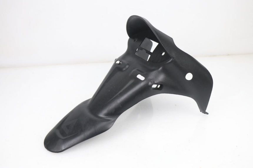 photo de ALETA TRASERA YIYING YY125T-6 125 (2006 - 2014) - Otra perspectiva