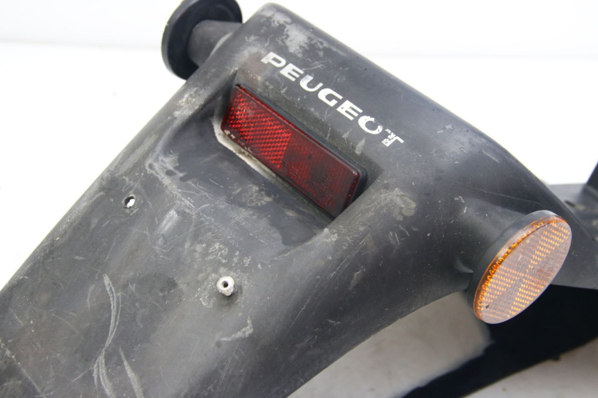 photo de GUARDABARROS TRASERO PEUGEOT ZENITH 50 (1994 - 1999) - Primer plano técnico