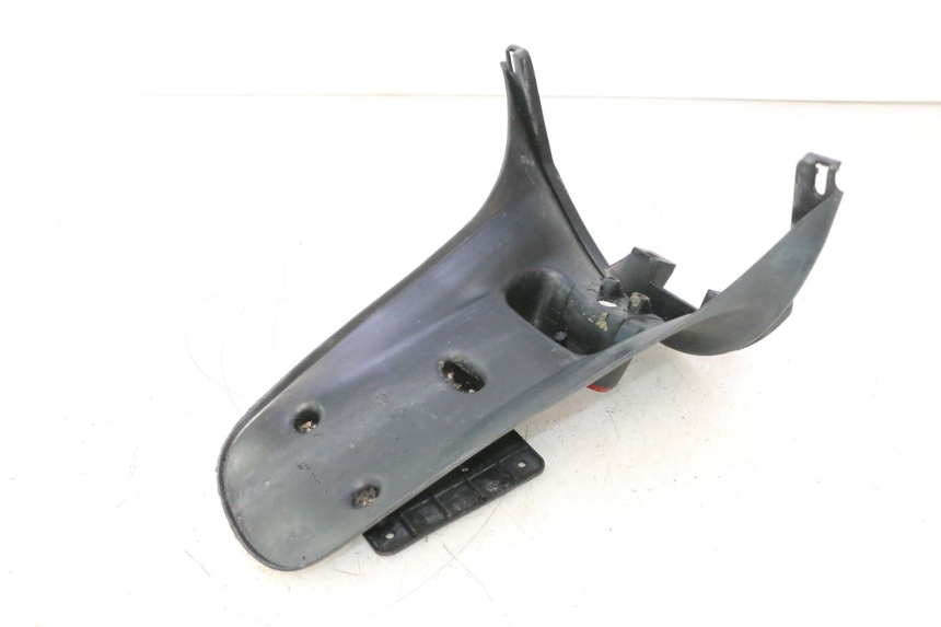 photo de GUARDABARROS TRASERO PIAGGIO ZIP 4T 50 (2018 - 2020) - Primer plano técnico