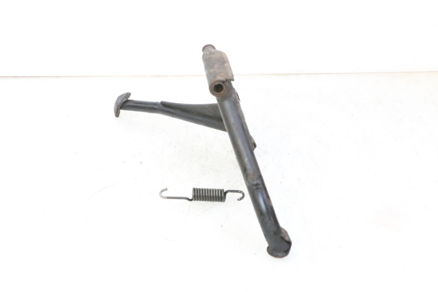 photo de CABALLETE CENTRAL SUZUKI BURGMAN 125 (2007 - 2014) - Detalles de los puntos de fijación