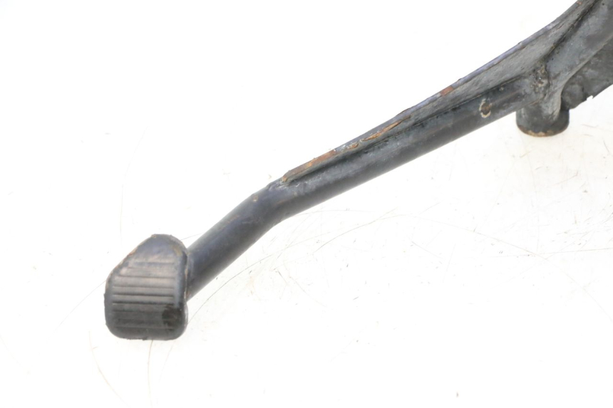 photo de CABALLETE CENTRAL SUZUKI BURGMAN 125 (2007 - 2014) - Detalles de los puntos de fijación
