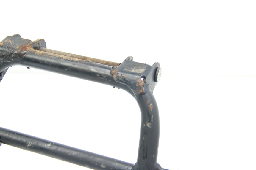 photo de PATA CENTRAL. LONGJIA DIGITA 4T 50 (2019 - 2022) - Detalles de los puntos de fijación