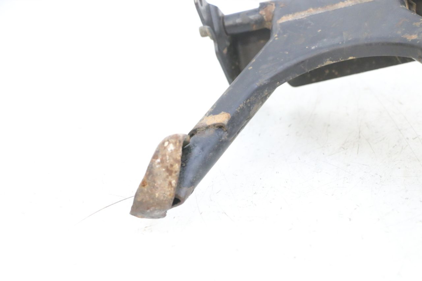 photo de CABALLETE CENTRAL PEUGEOT ELYSEO 125 (1999 - 2004) - Estado de la superficie y material