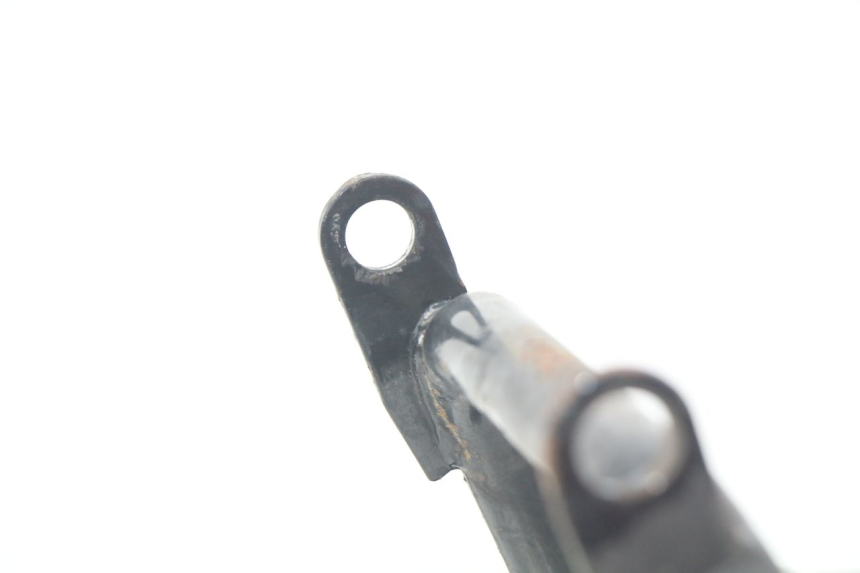 photo de CABALLETE CENTRAL SACHS FY125T FY T 125 (2007 - 2011) - Primer plano técnico