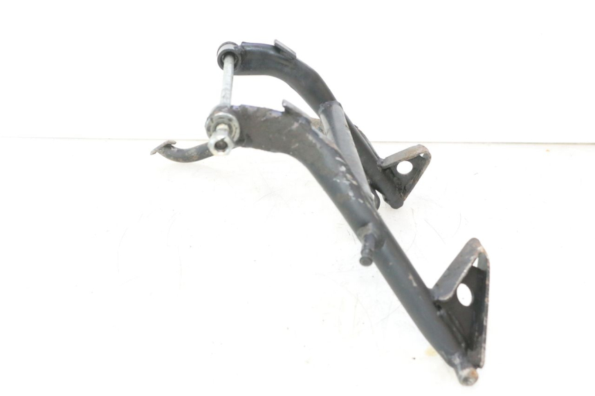 photo de CABALLETE CENTRAL GILERA GP 800 (2007 - 2013) - Detalles de los puntos de fijación