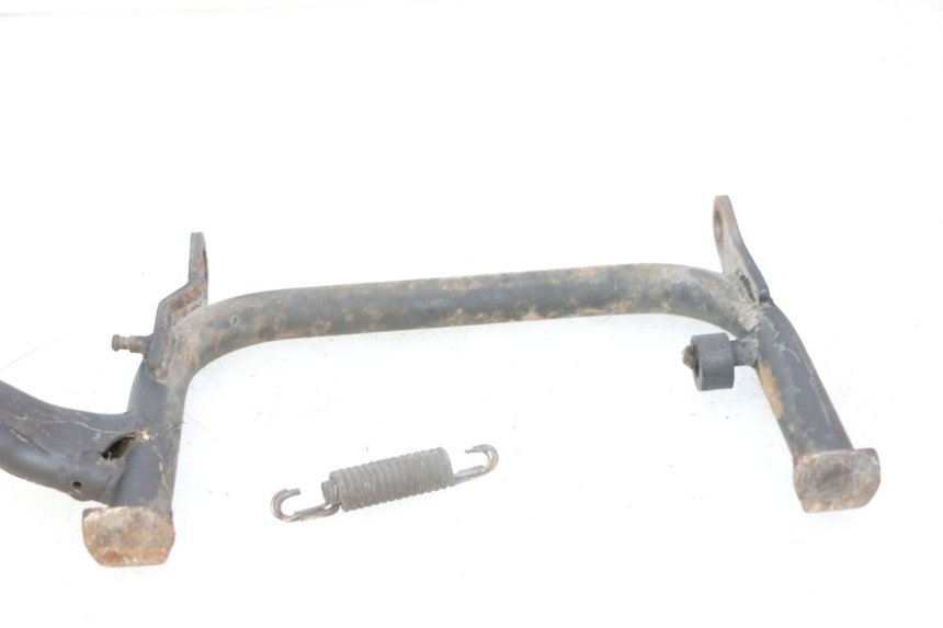 photo de CABALLETE CENTRAL KYMCO GRAND DINK 125 (2002 - 2007) - Otra perspectiva