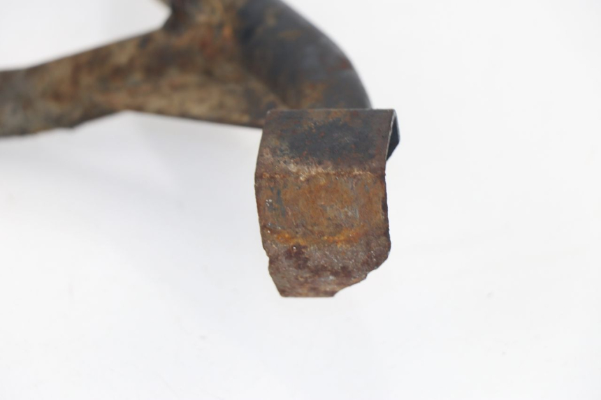 photo de CABALLETE CENTRAL SUZUKI GSX F GSXF 750 (1988 - 1998) - Primer plano técnico