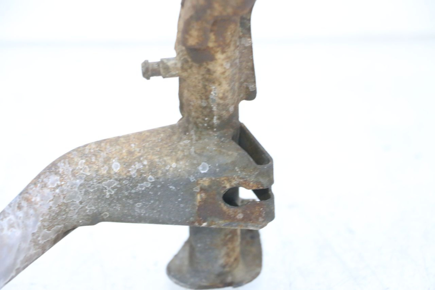 photo de CABALLETE CENTRAL SYM GTS EVO 125 (2009 - 2013) - Detalles de los puntos de fijación